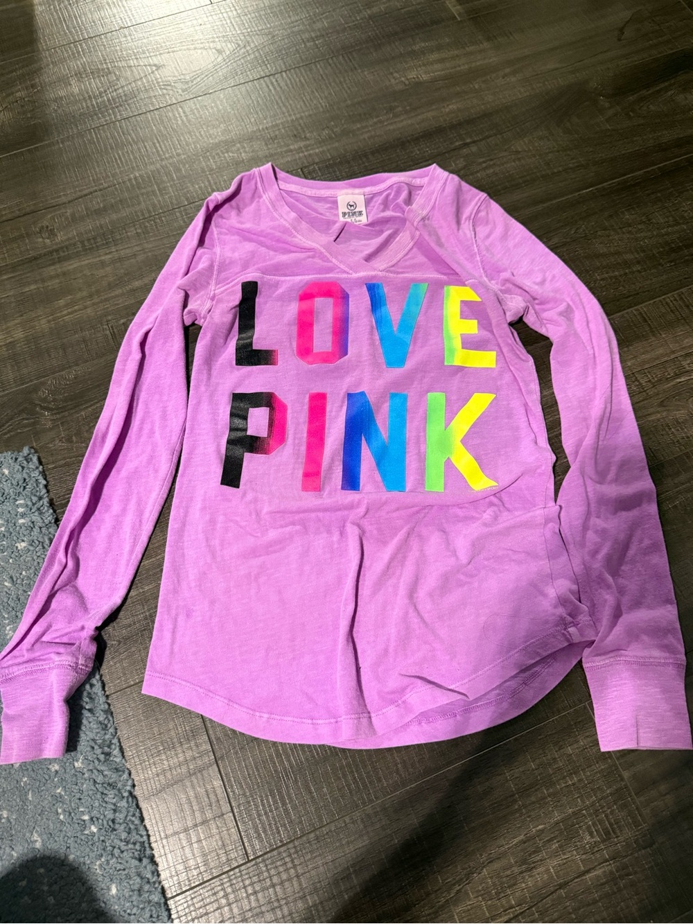 PINK Victoria's Secret Girls' Lavender Long Sleeve "LOVE PINK" Graphic Tee